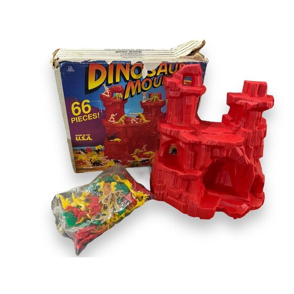 Vintage Tim Mee Toys Dinosaur Mountain Playset With Box Figures Cavemen Made USA - Picture 6 of 6